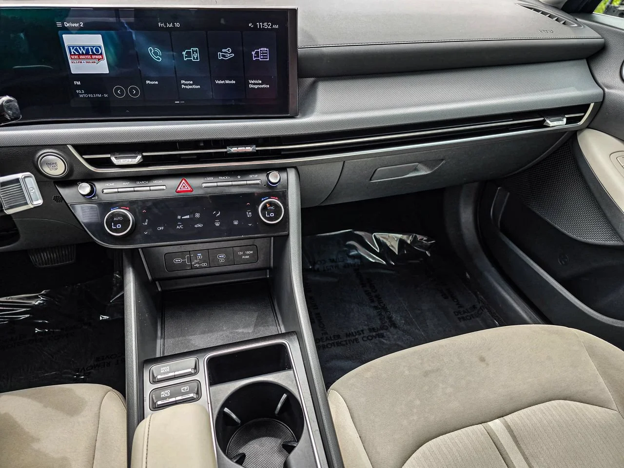 Used 2024  Hyundai SEL image 17