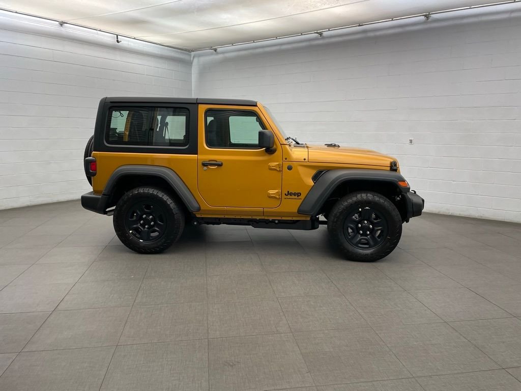 New 2026 Goldilocks Exterior Paint Jeep Sport image 2