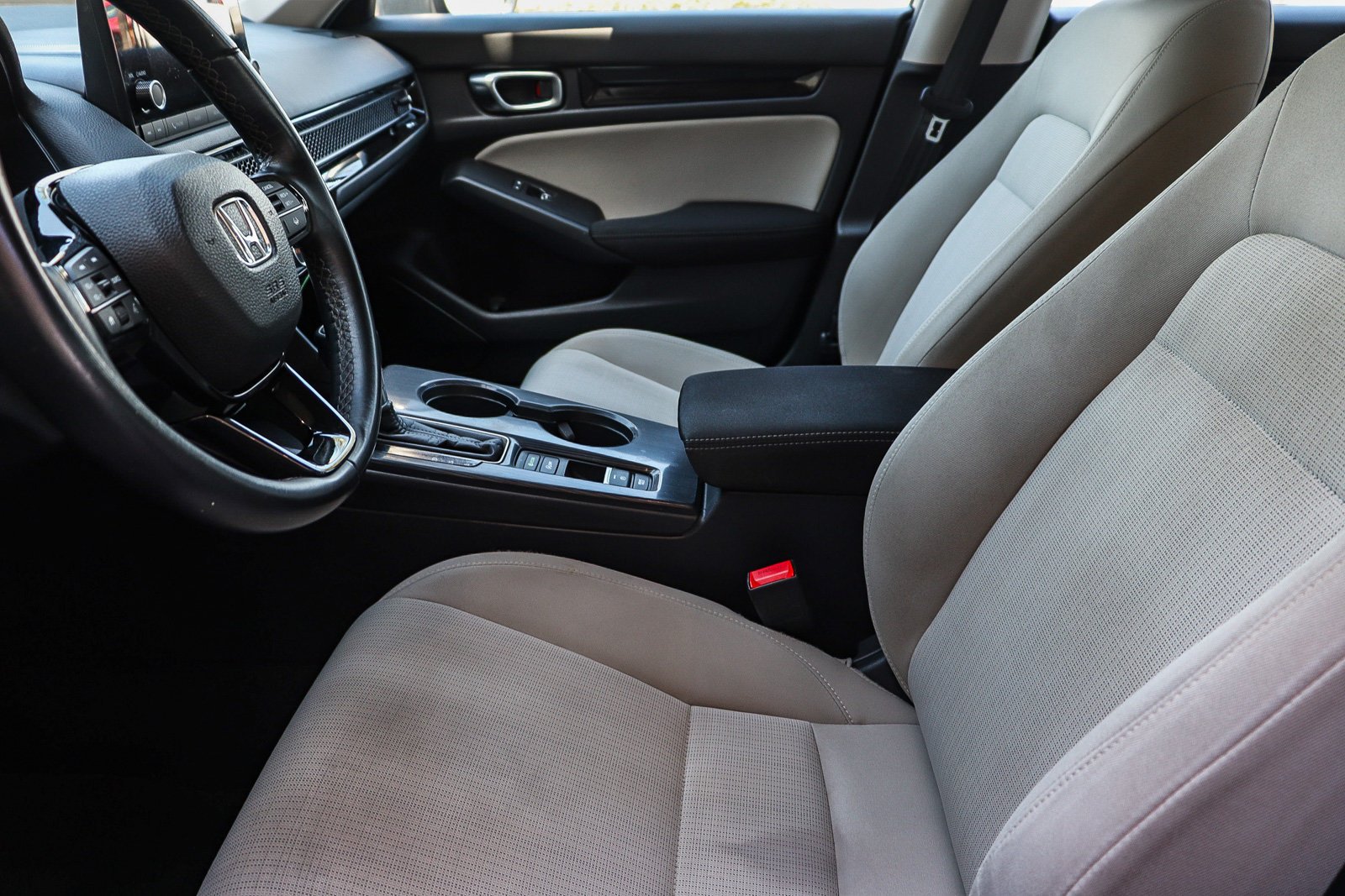 2022 Honda Civic EX - Photo 22