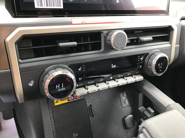2026 Toyota Tacoma TRD Off Road - Photo 23