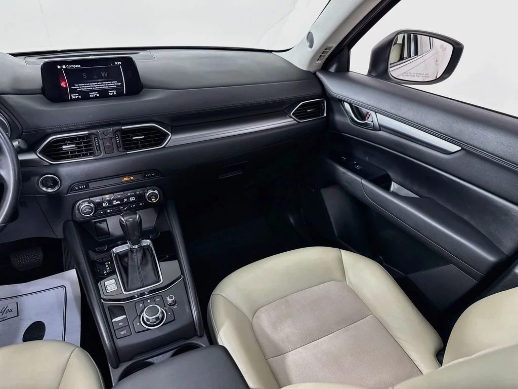 Used 2018 Snowflake White Pearl Mica Mazda Touring image 26