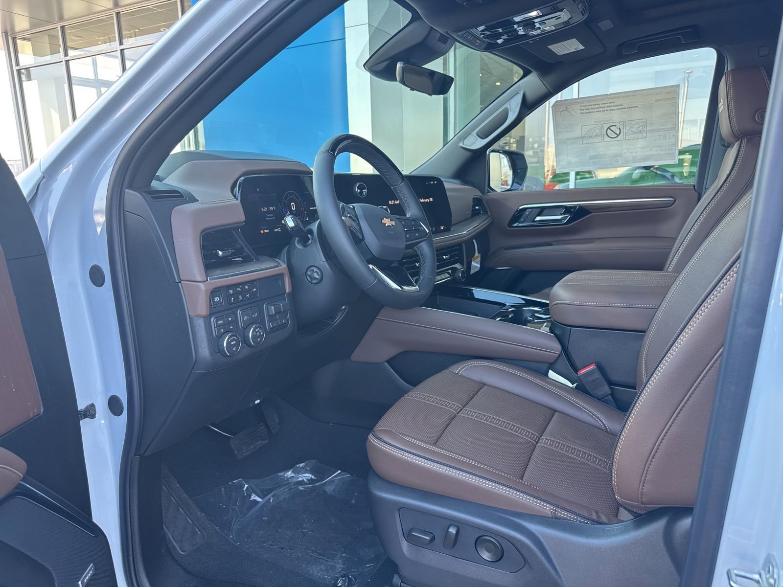 New 2026 Polar White Tricoat Chevrolet High Country Deluxe with 24in Wheels - Panoramic Sunroof - Super Cruise - Technology & Entertainment image 20