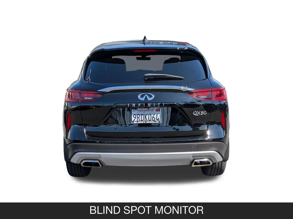 Used 2024 Black INFINITI PURE image 9