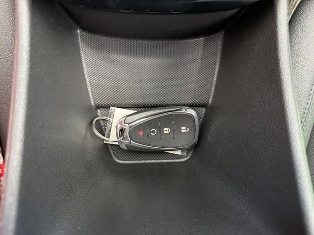 Used 2024 White Chevrolet ACTIV image 22