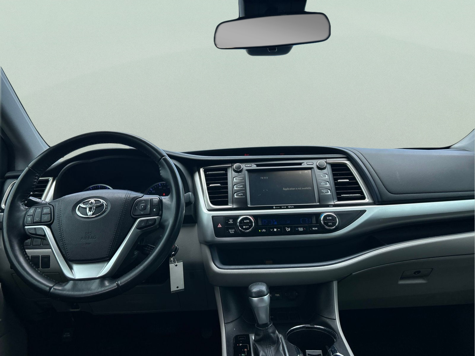 Used 2019 Gray Toyota LE Plus image 13
