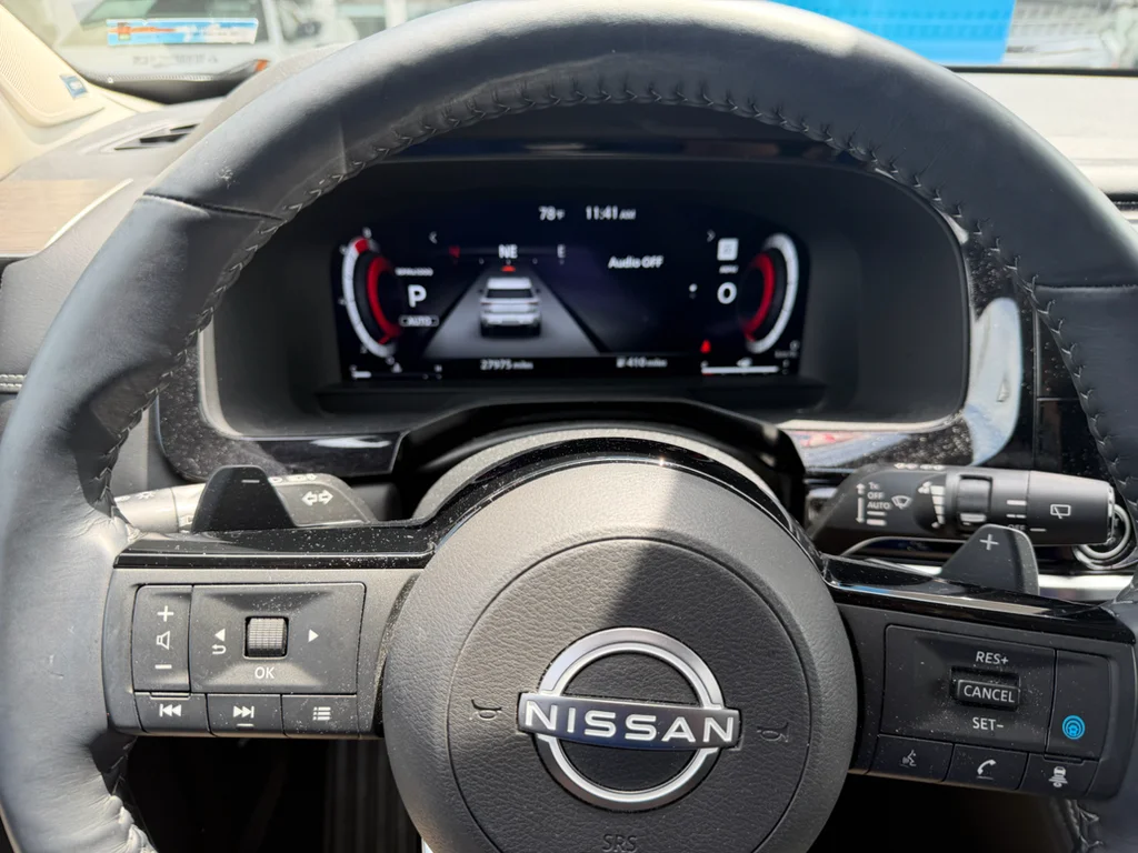 Used 2024 Gray Nissan Platinum 4WD image 7