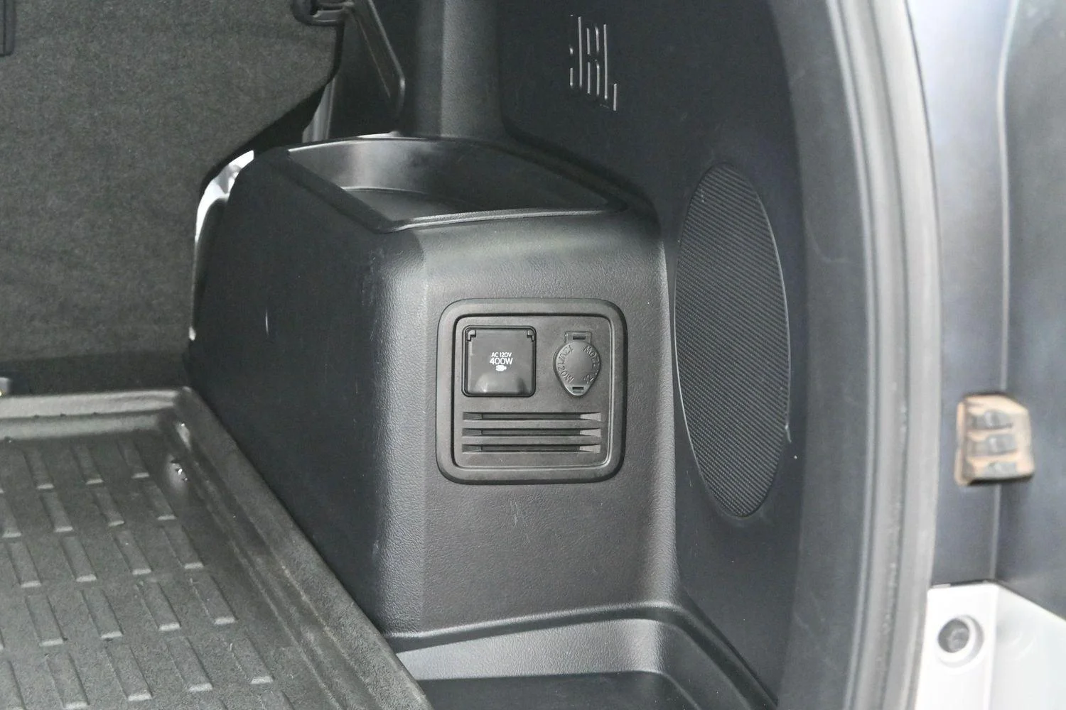 Used 2021 Classic Silver Metallic Toyota Limited image 11