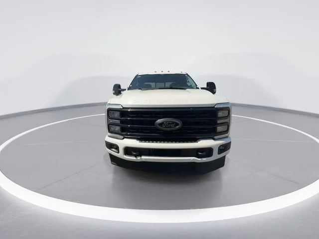 Used 2024 White Ford Lariat image 3