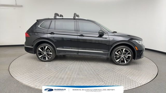 Used 2023 Black Volkswagen 2.0T SEL R-Line image 9