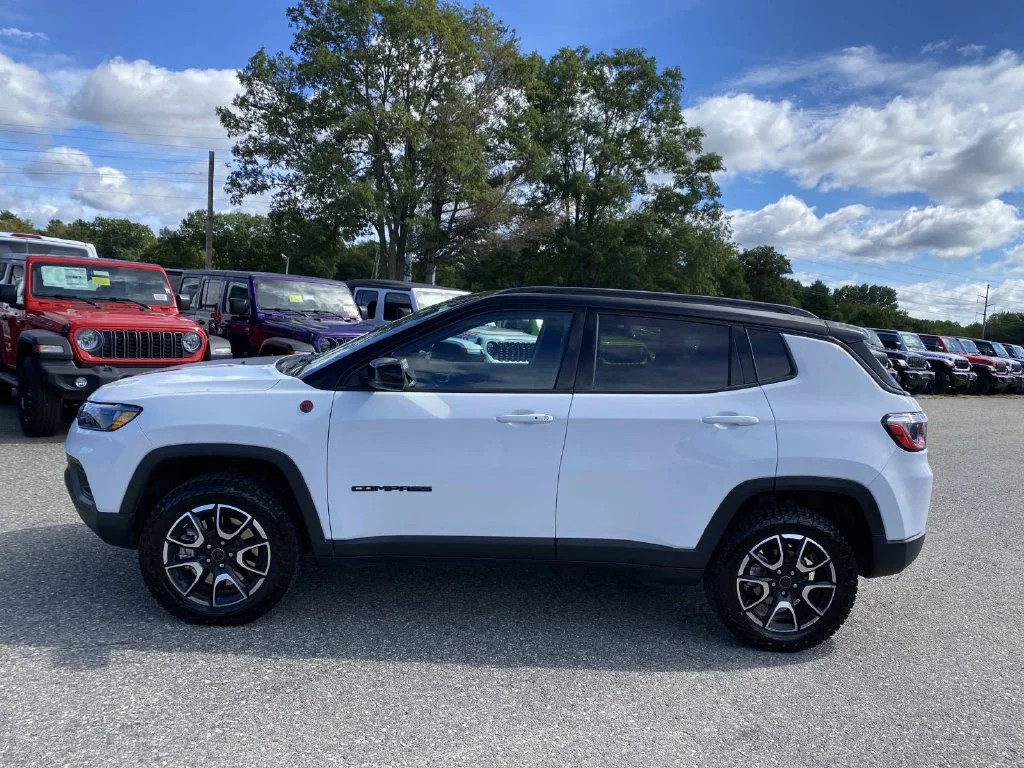 Certified Used 2026 White Jeep Trailhawk image 9