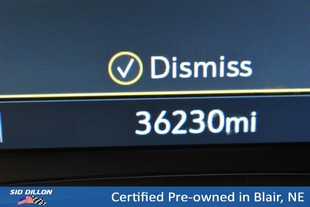Used 2024 Lakeshore Blue Metallic Chevrolet Premier image 17
