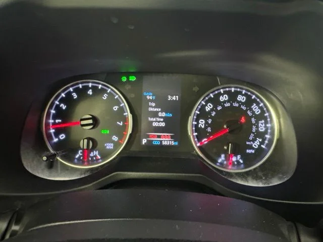 Used 2019 Super White Toyota LE image 18