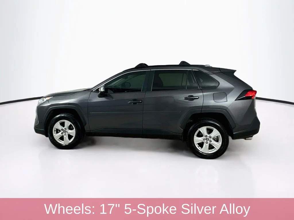 Used 2020 Gray Toyota XLE image 4