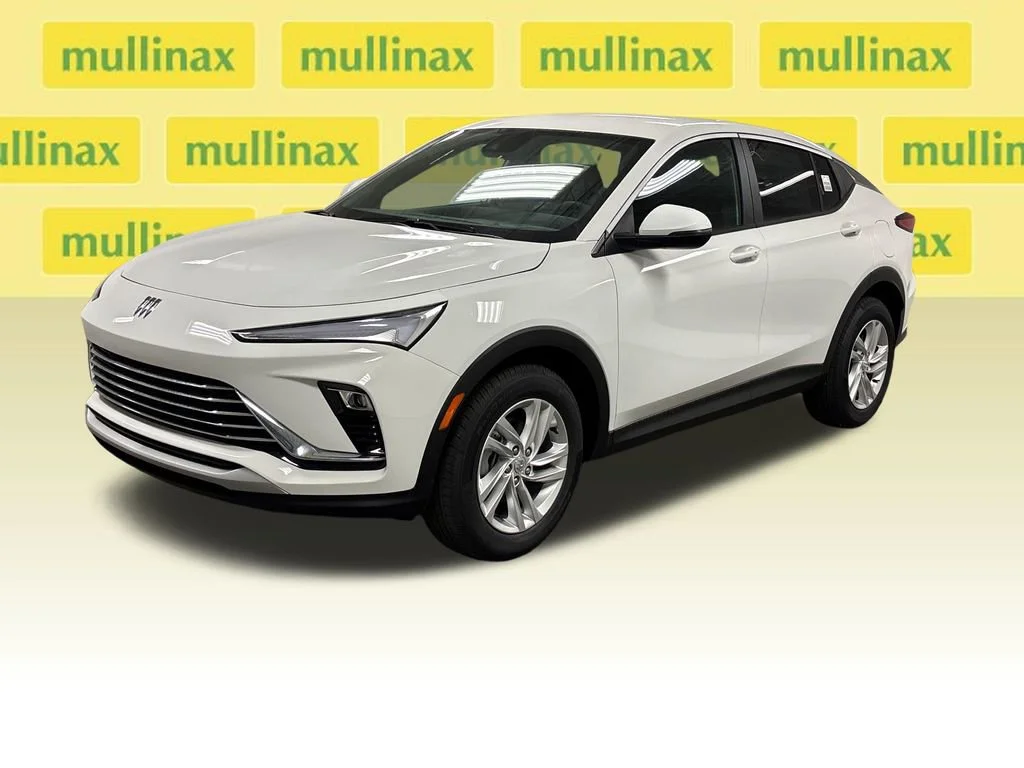 New 2026 Summit White Buick Preferred image 7