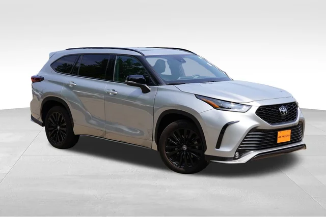 2025 Toyota Highlander XSE