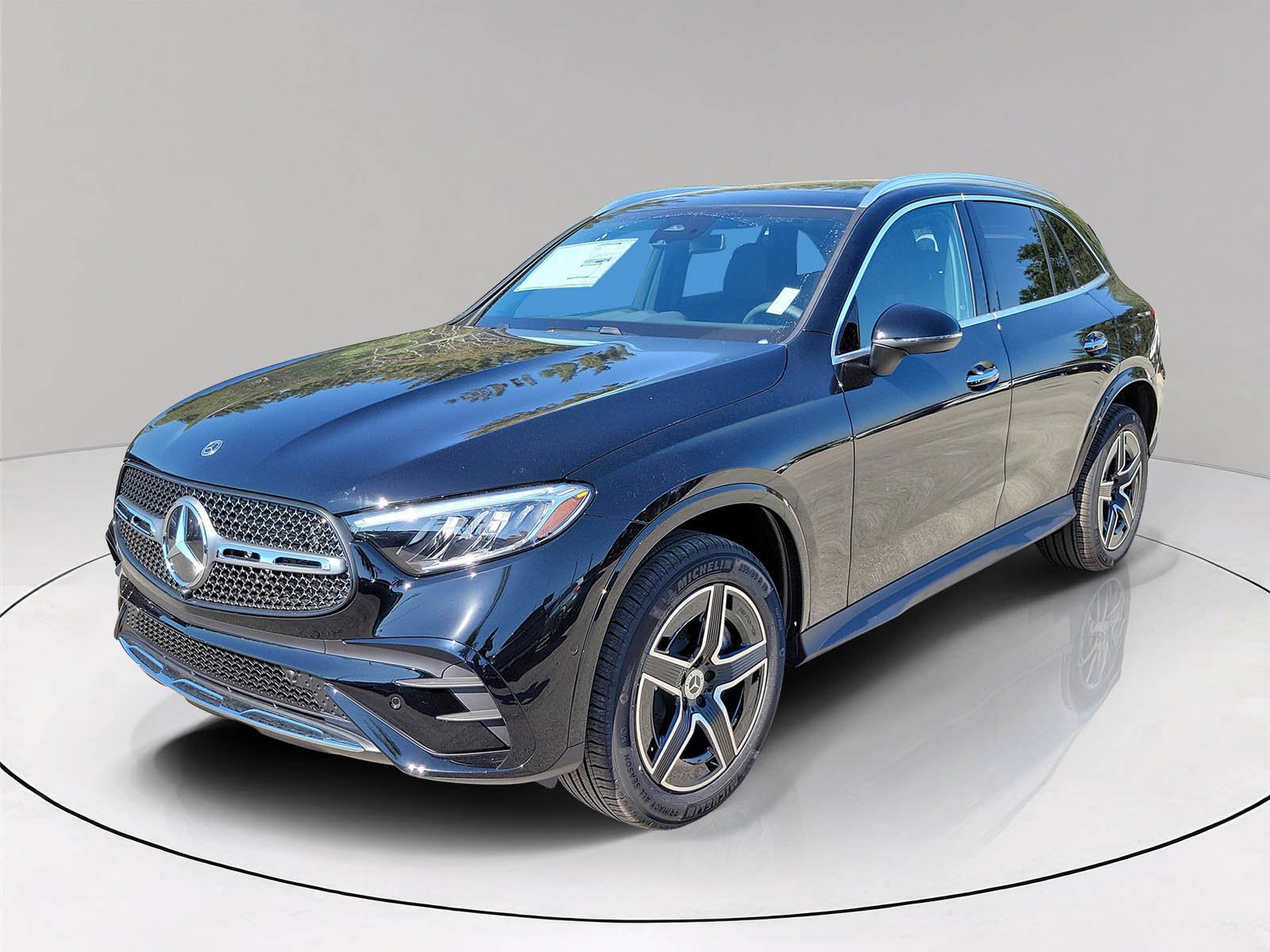 New 2026 Black Mercedes-Benz GLC 300 image 33