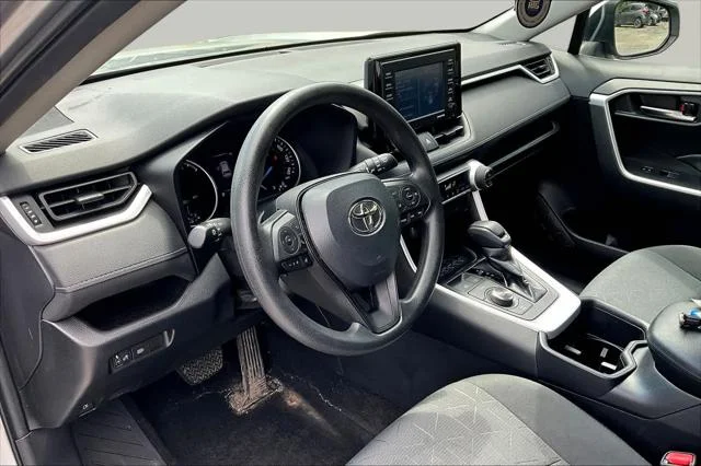Certified Used 2022 SILVER SKY METALLIC Toyota  image 17