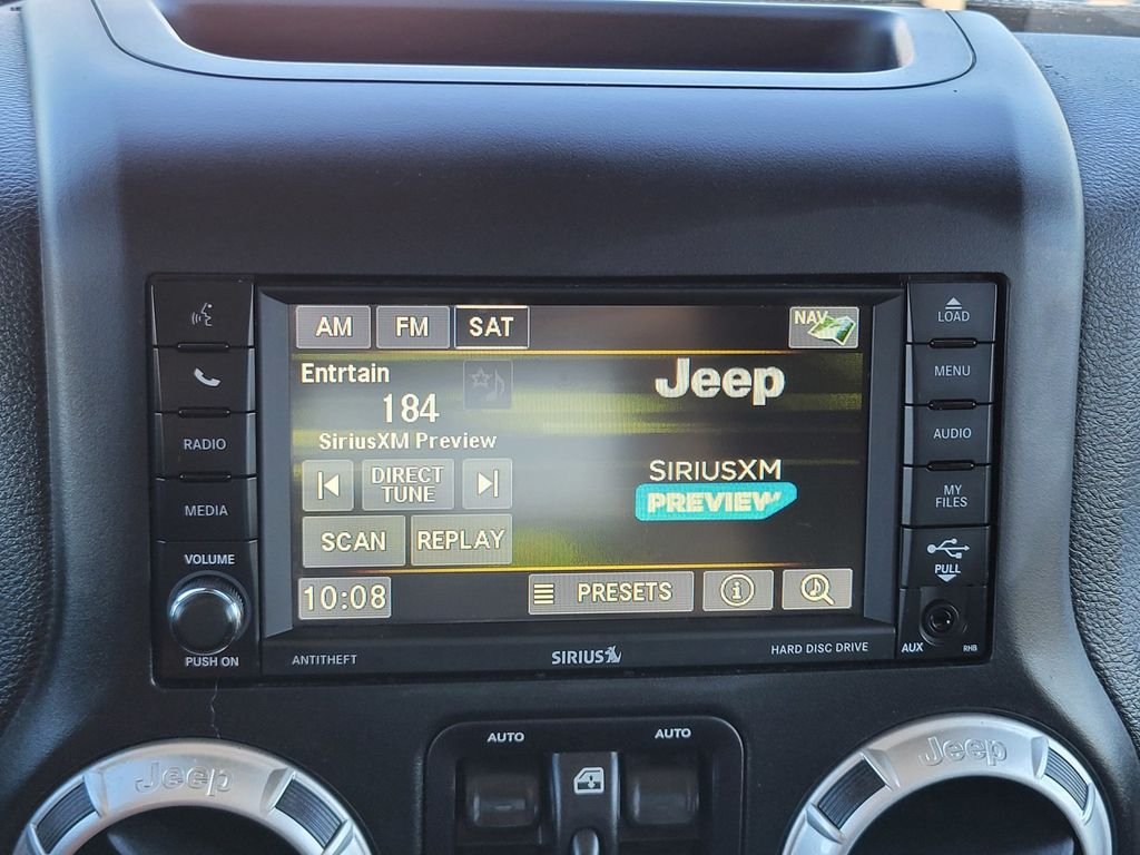 Certified Used 2016 Gray Jeep Unlimited Rubicon image 17