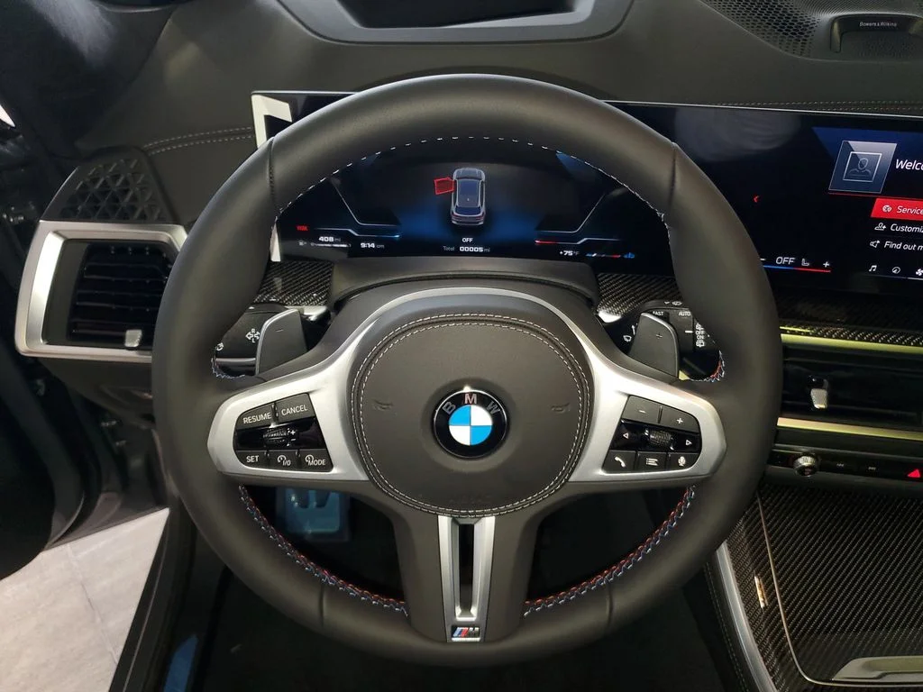 New 2026 Skyscraper Grey Metallic BMW M60i image 18