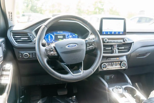 2021 Ford Escape SEL - Photo 13