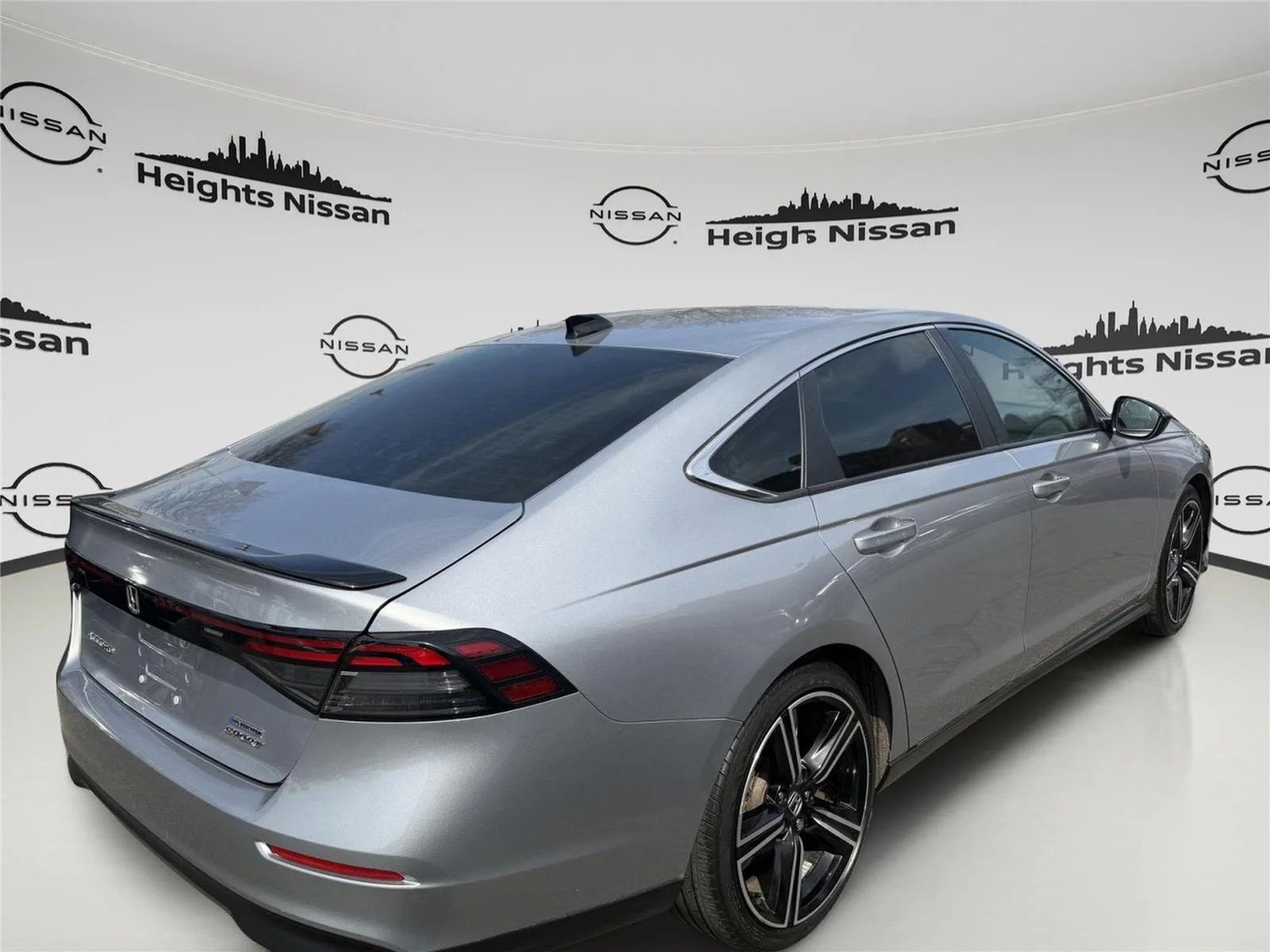 Used 2023 Lunar Silver Metallic Honda Sport image 5