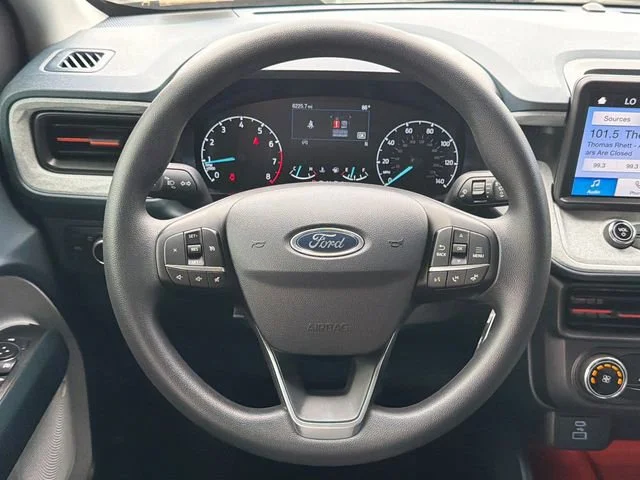 Used 2024 Gray Ford XLT image 23