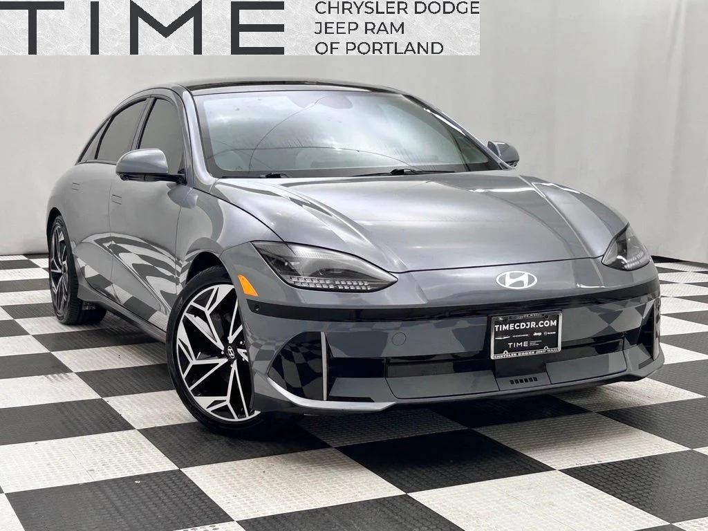 Used 2024 Blue Hyundai Limited image 1