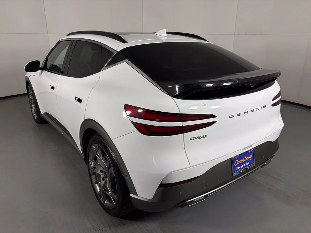 Used 2023 White Genesis Performance image 6