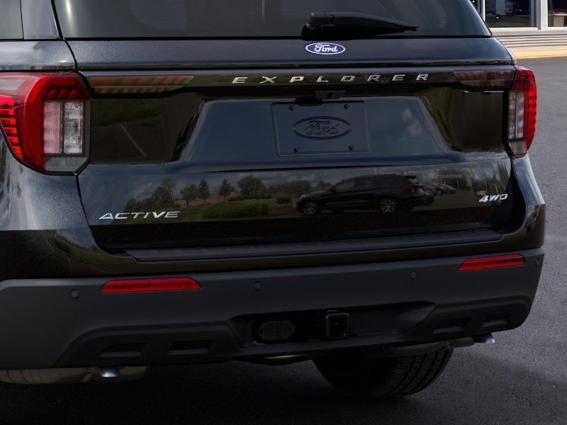New 2027 Agate Black Metallic Ford Active image 23