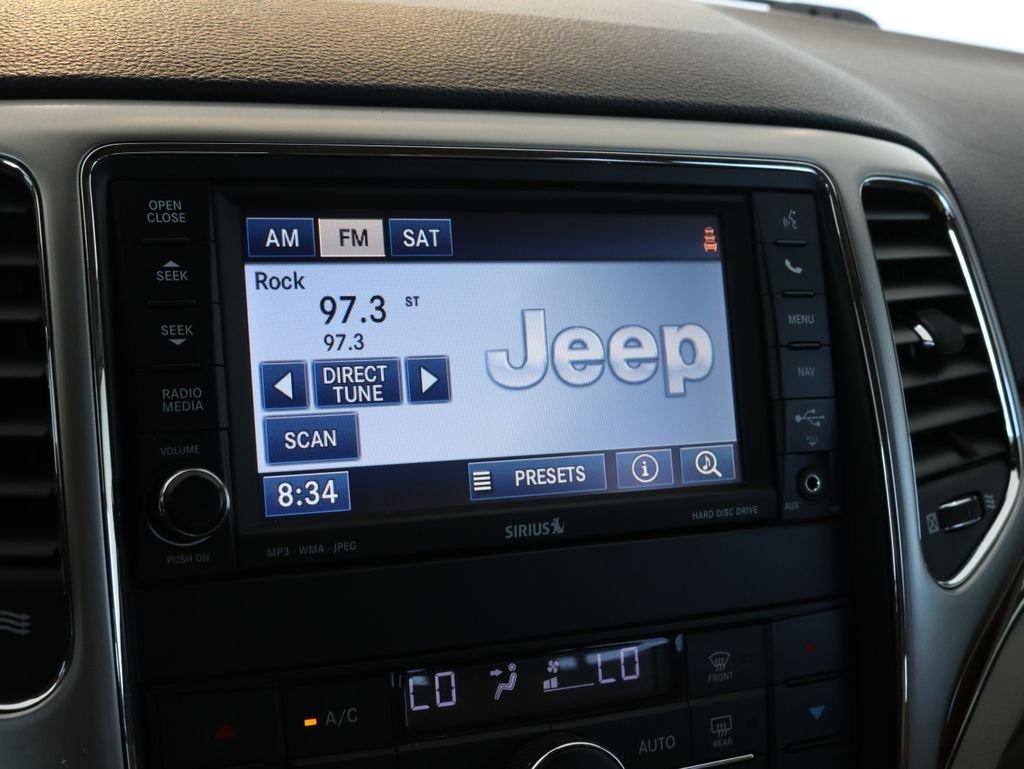 Used 2011 Gray Jeep Limited image 14