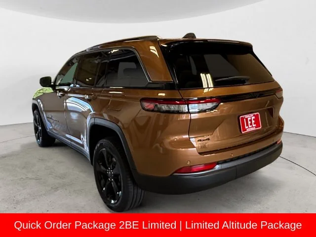 New 2027 Brown Jeep Limited image 3