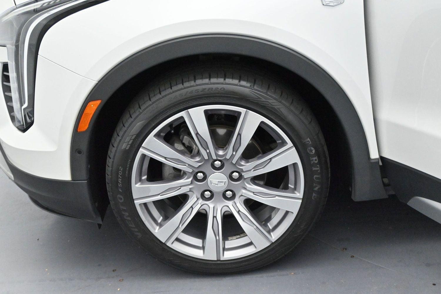 Used 2021 CRYSTAL WHITE TRICOAT Cadillac AWD Premium Luxury image 38