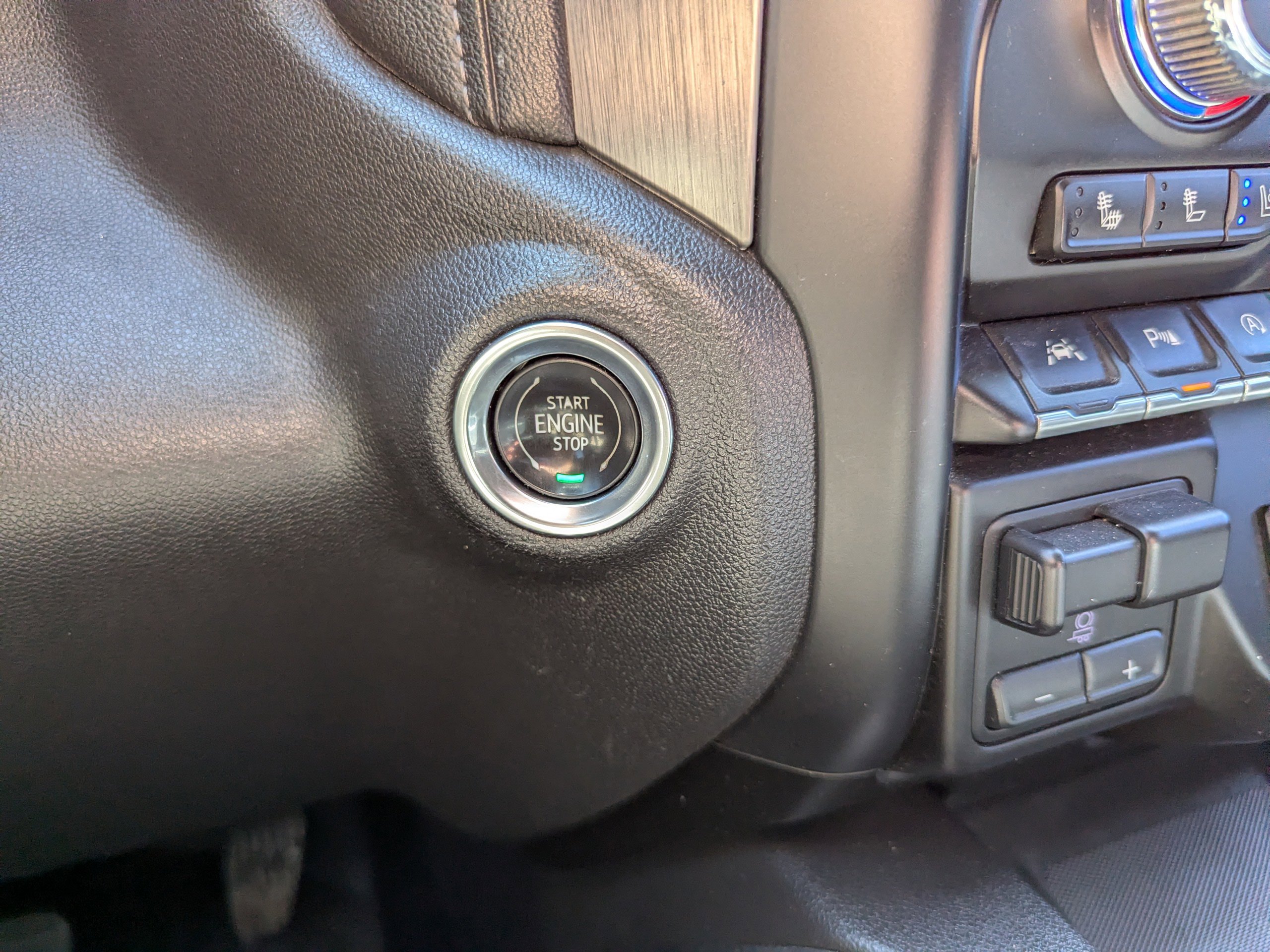 Used 2021 Black GMC Denali image 20