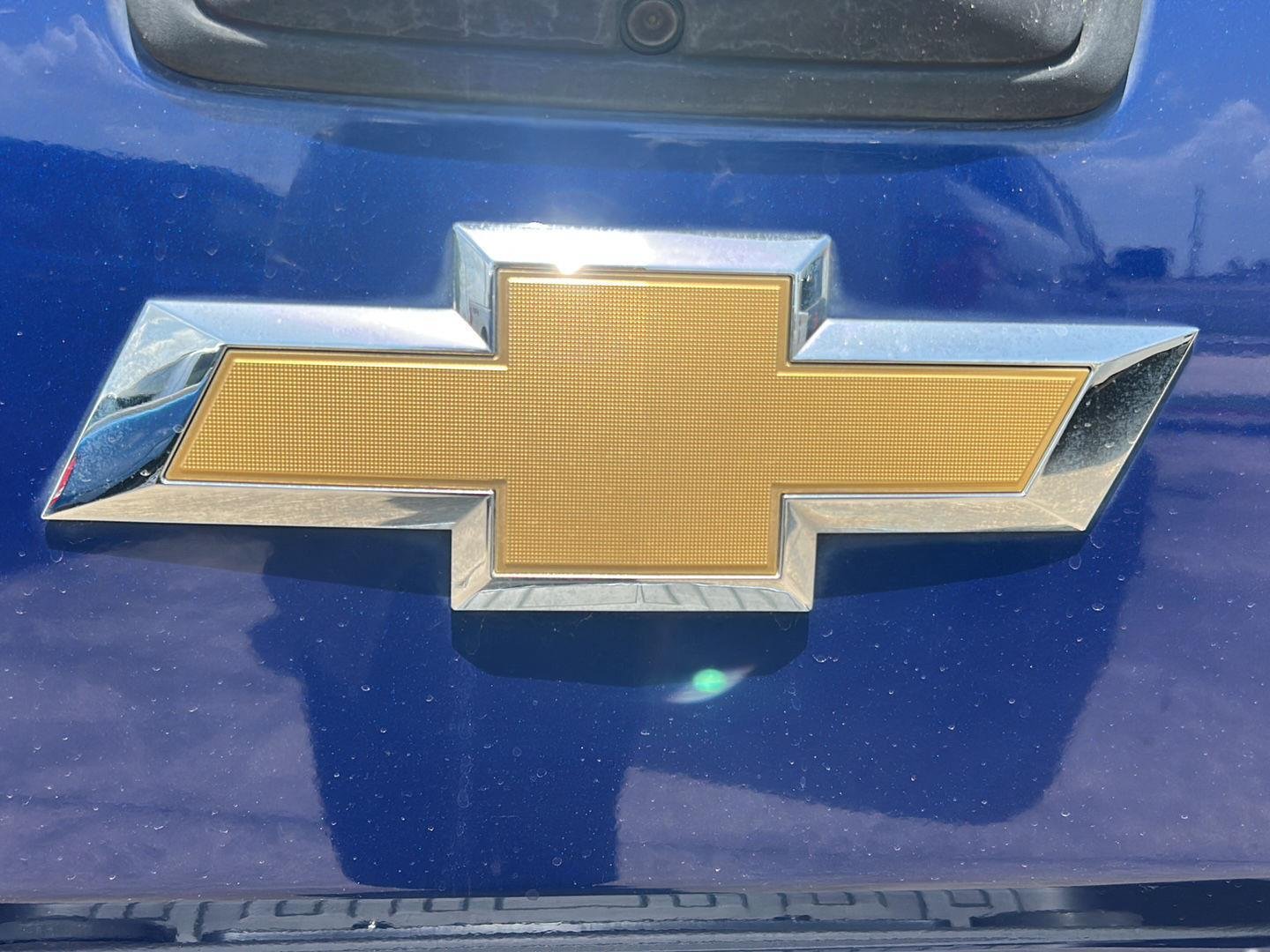 Used 2014 Blue Topaz Metallic Chevrolet LT image 28