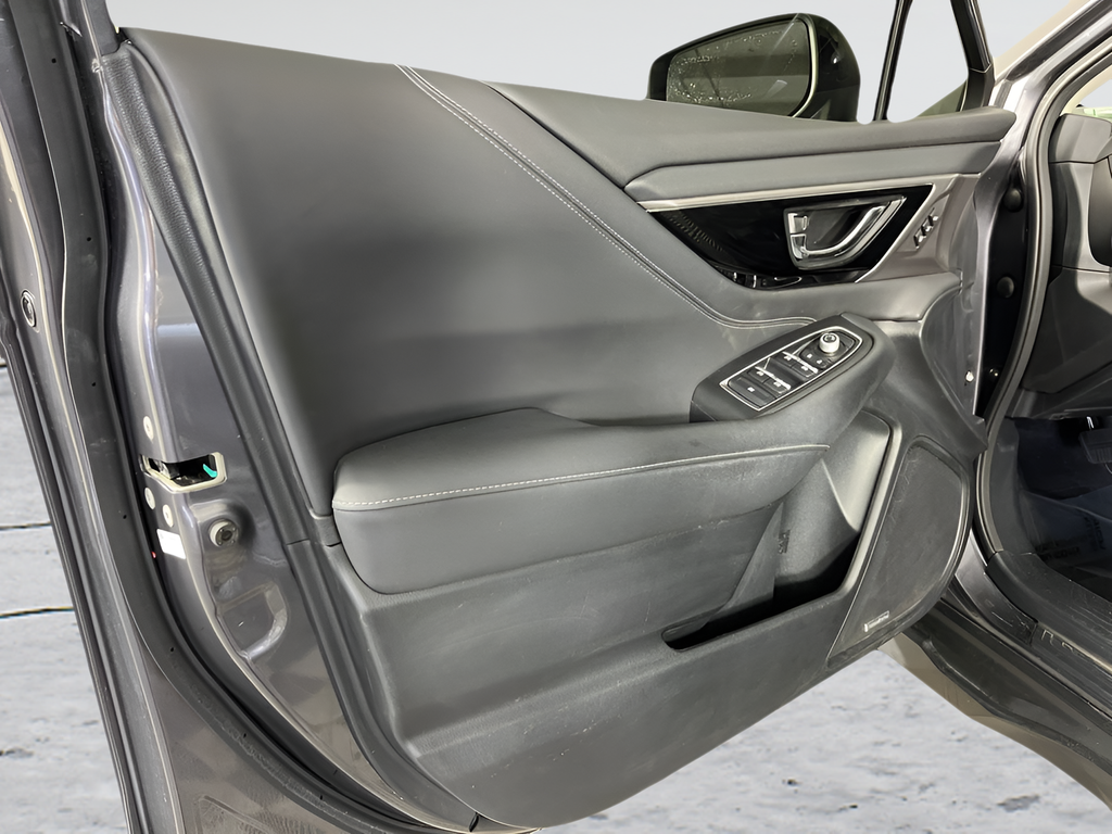 2022 Subaru Outback Limited - Photo 9