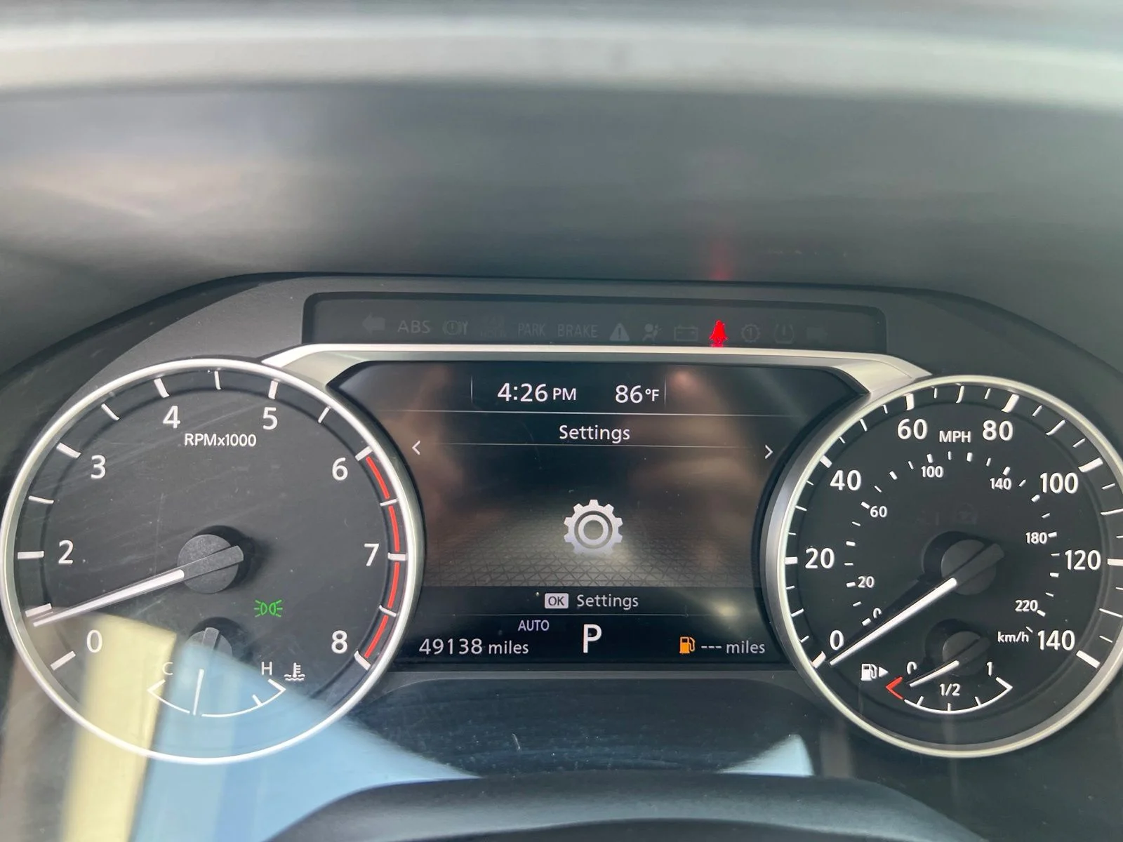 Used 2022 White Nissan SV image 26