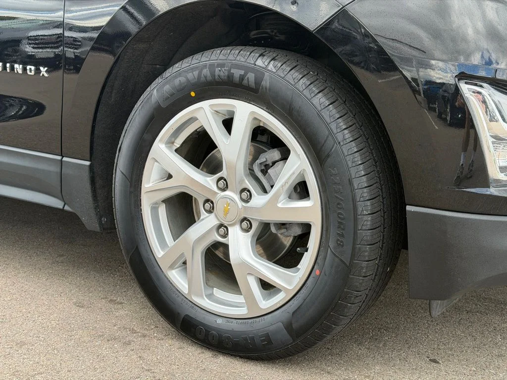 Used 2020 Black Chevrolet Premier image 25