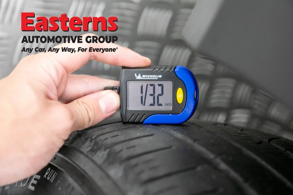 Used 2022 Black Mercedes-Benz GLC 300 image 30