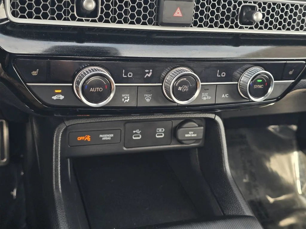 2025 Honda Civic Sport - Photo 19