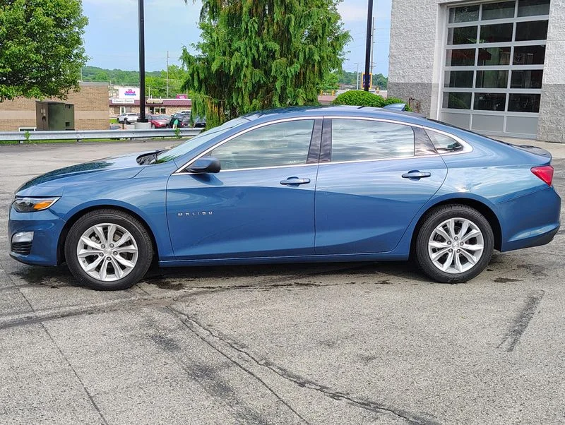 Used 2024 Blue Chevrolet LT image 10
