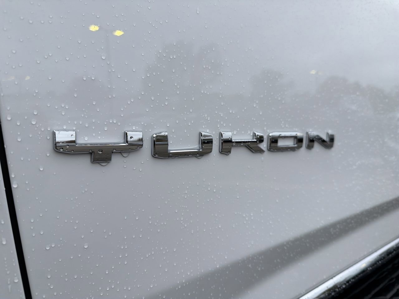 Used 2026 Summit White GMC Elevation image 27