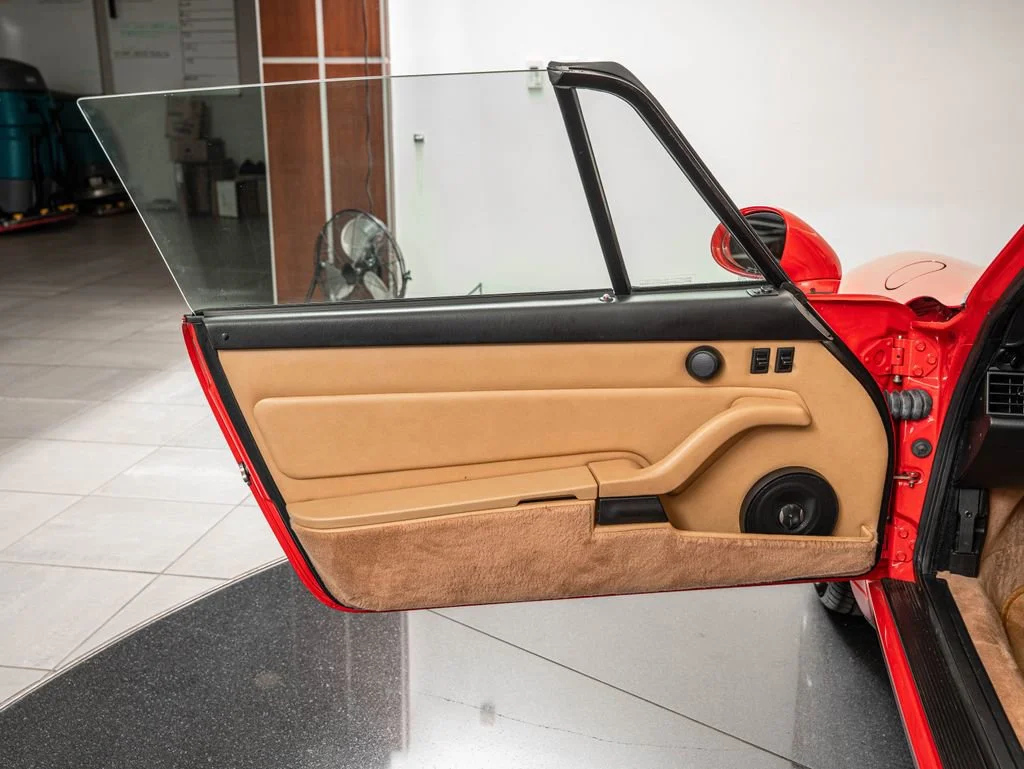 Used 1995 Guards Red Porsche  image 38