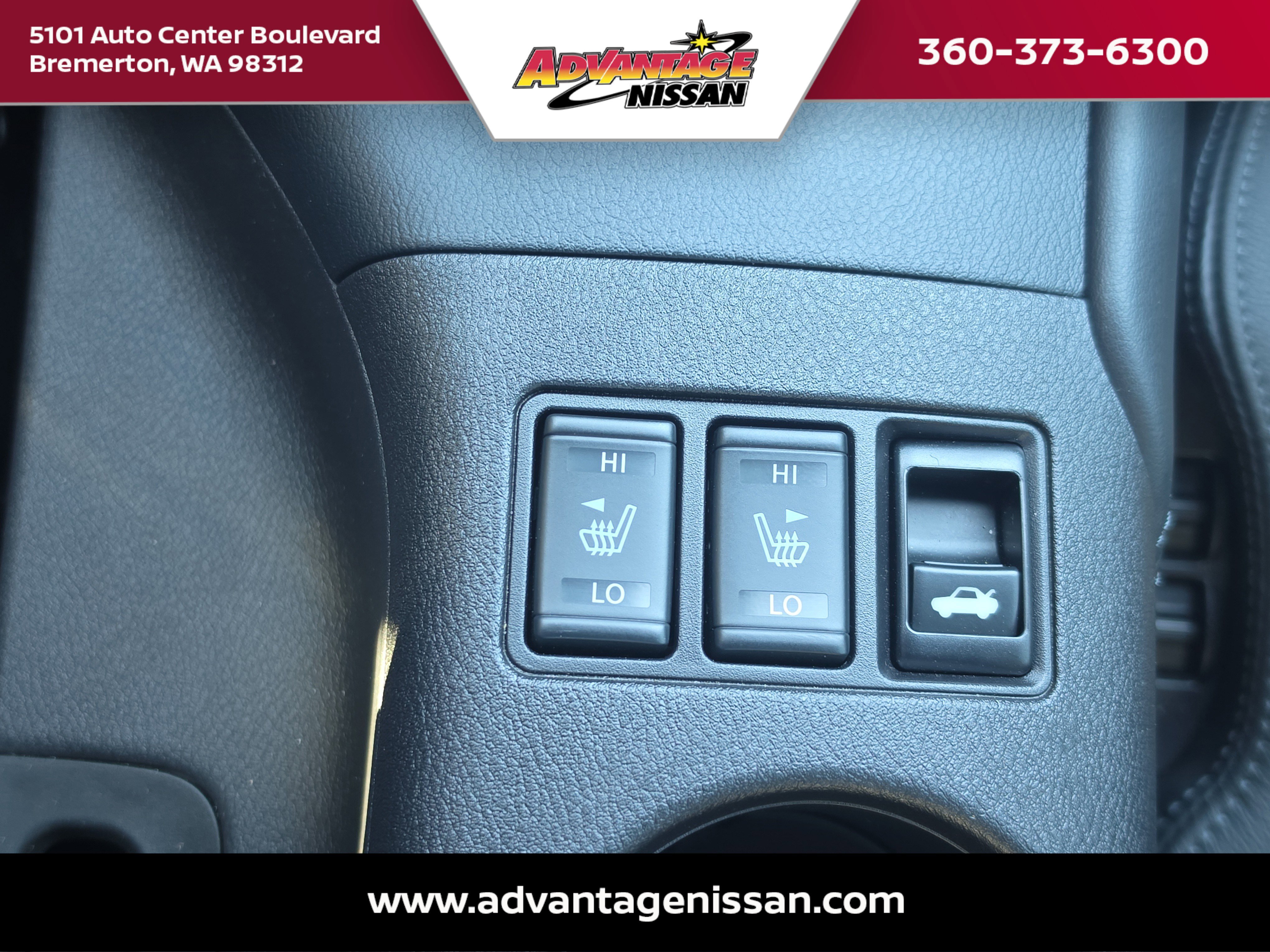 Used 2024 Black Diamond Pearl Nissan Performance image 27