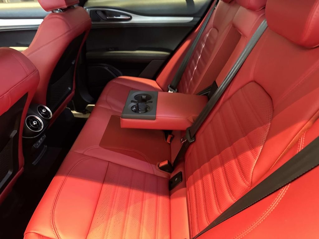 2026 Alfa Romeo Stelvio Base - Photo 22