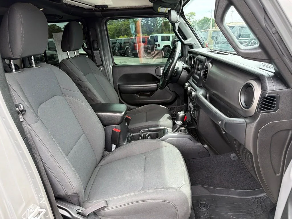 Used 2021 Gray Jeep Sport image 25