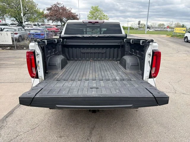 Used 2020 White GMC Denali image 22
