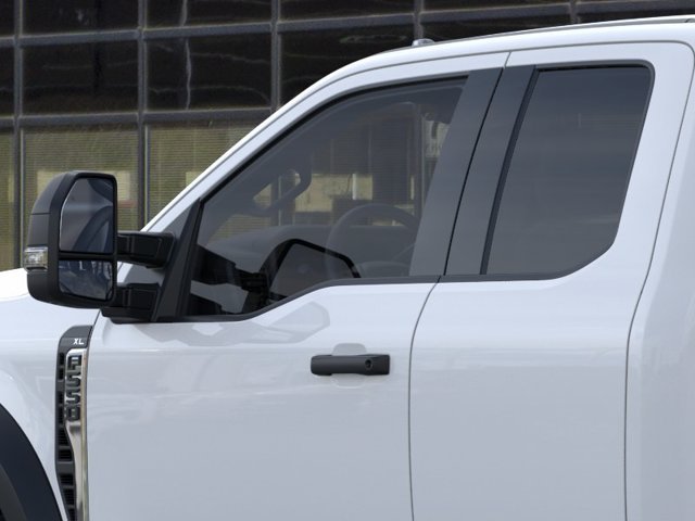New 2026 Oxford White Ford XL image 42