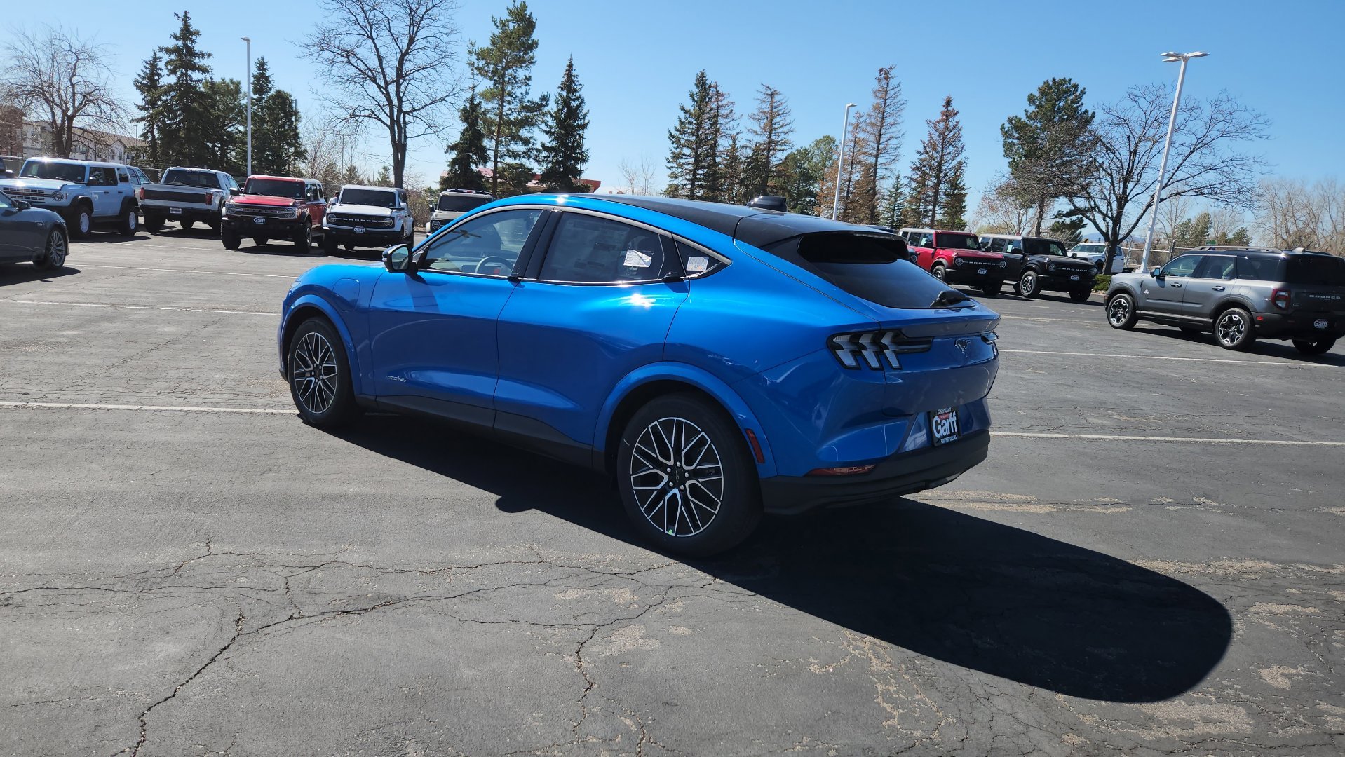 New 2026 Velocity Blue Metallic Ford Premium image 9