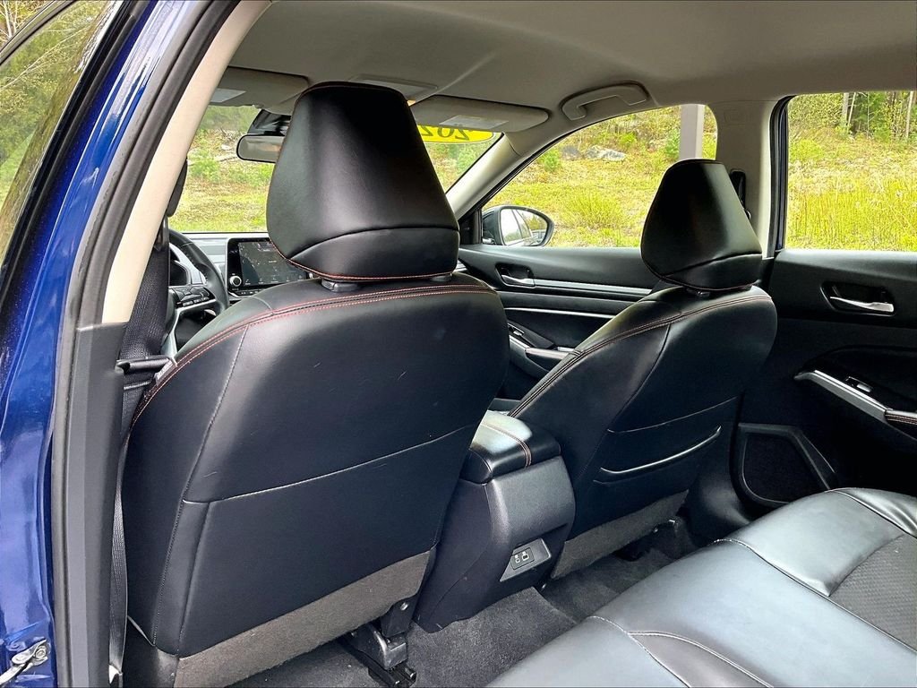 Used 2024 Blue Nissan 2.5 SR image 22