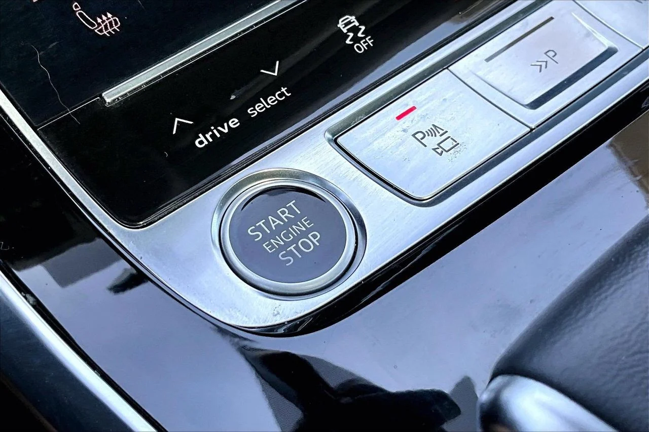 Certified Used 2024  Audi 55 Prestige image 28